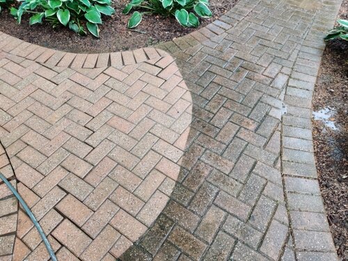 Pressure Washing Services in St. Louis